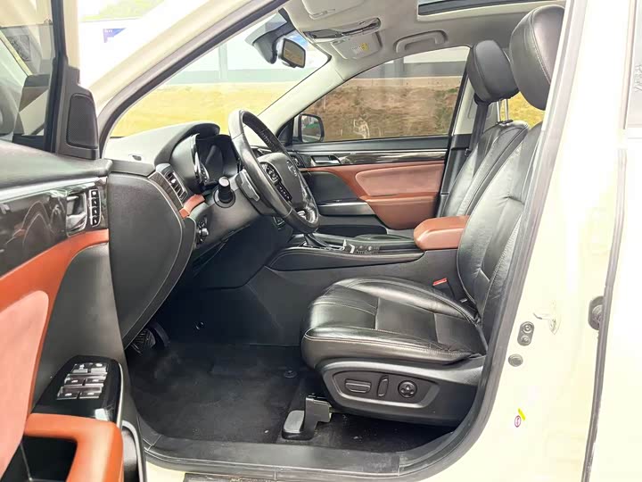 Trumpchi GS8 2017 320 T 2 WD ( ) — фото 5