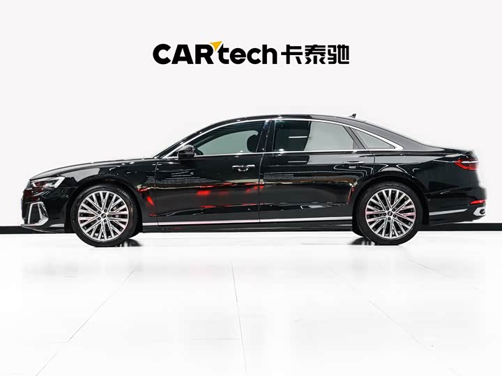 Audi A8 2024 A 8 L 50 TFSI quattro — фото 7