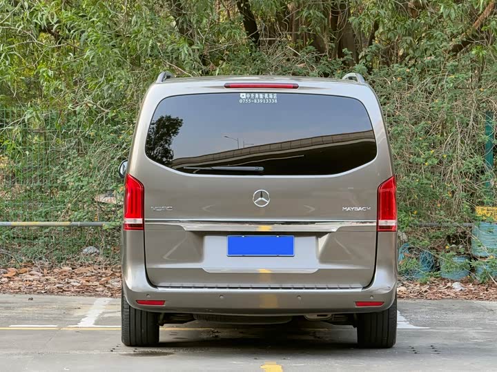 Mercedes-Benz V-Class 2017 V 260 — фото 17
