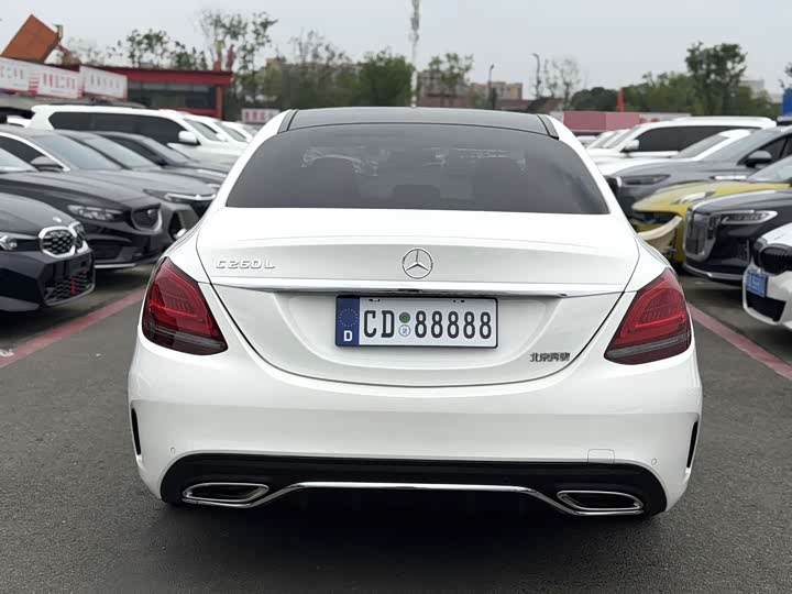 Mercedes-Benz C-Class C 260 L — фото 9
