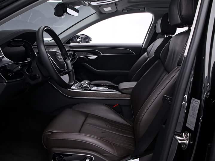 Audi A8 2019 Plus A 8 L 50 TFSI quattro Comfort — фото 12