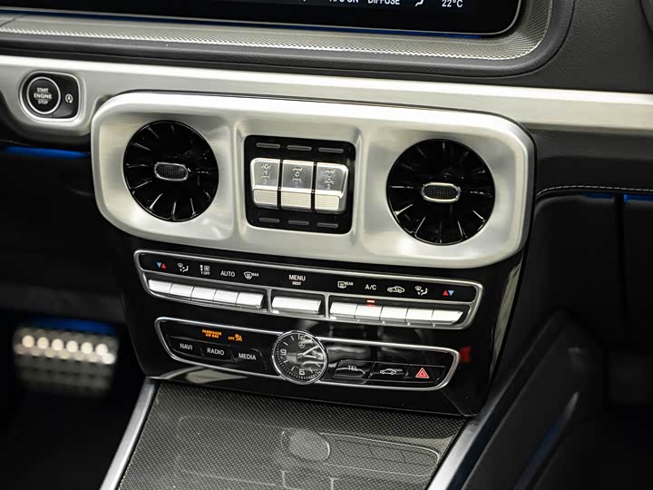 Mercedes-Benz G-Class 2019 G 500 — фото 10