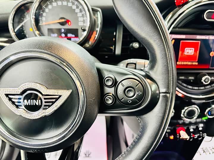 MINI Hatch — фото 37