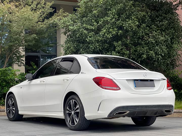 Mercedes-Benz C-Class 2016 C 200 — фото 11