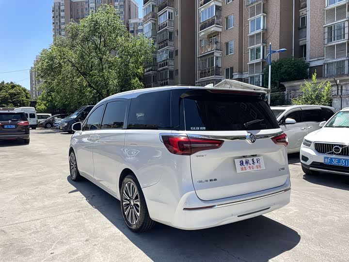 Buick GL 8 2020 ES 653 T Luxury — фото 4