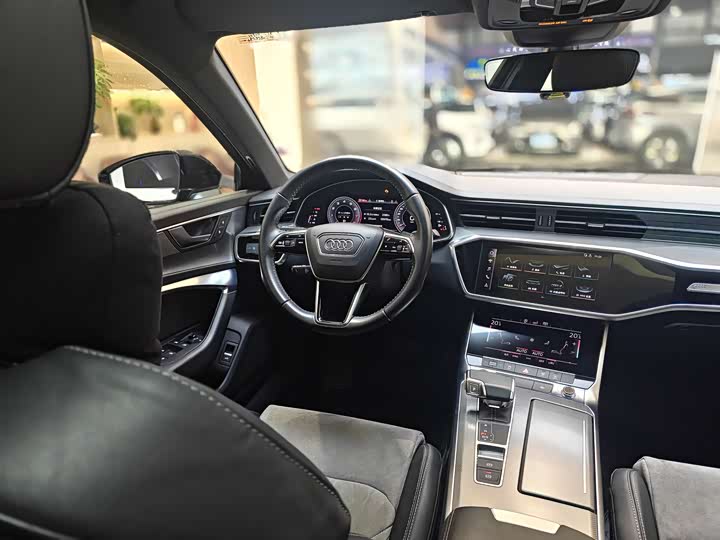 Audi A6L 2020 40 TFSI — фото 4