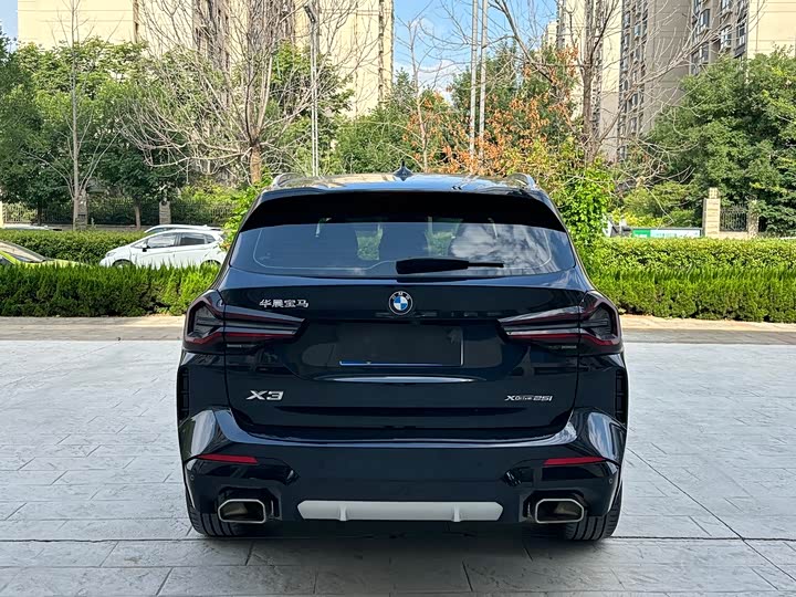 BMW X3 xDrive25i M спортпакет — фото 15