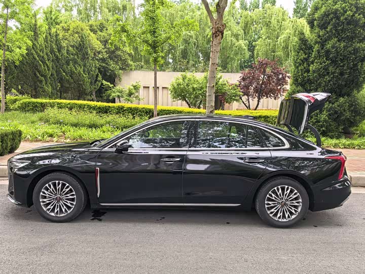 Hongqi H5 2024 1.5 T DCT — фото 9