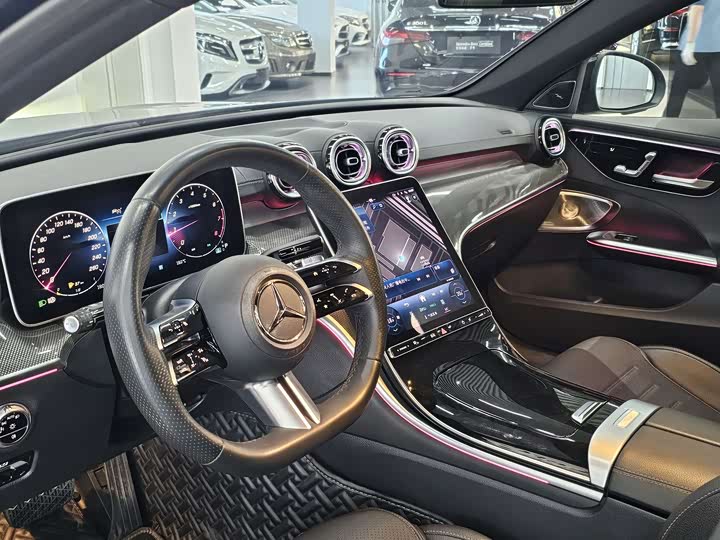 Mercedes-Benz C-Class 2023 C 260 L — фото 11