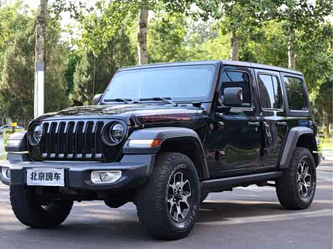 Jeep Wrangler — фото 22