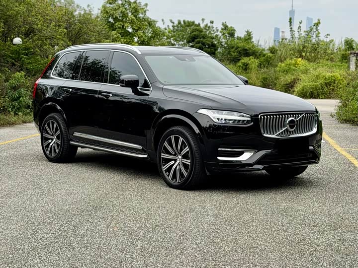 Volvo XC90 2022 B 6 7 — фото 6