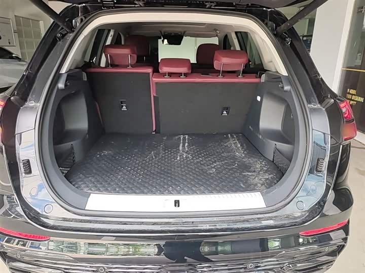 Hongqi HS5 2025 2.0 T 2 WD — фото 19