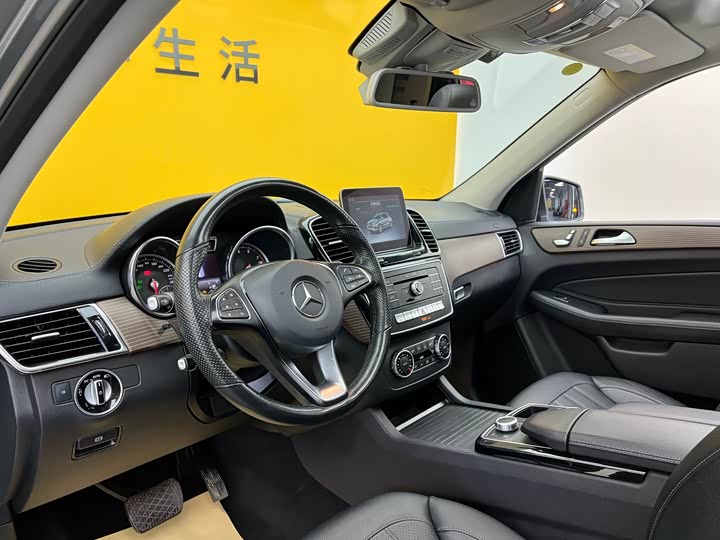 Mercedes-Benz GLE 2018 GLE 320 4 MATIC — фото 5