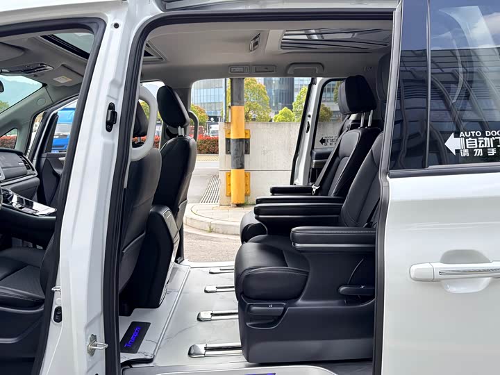 Trumpchi M8 2023 390 T — фото 9