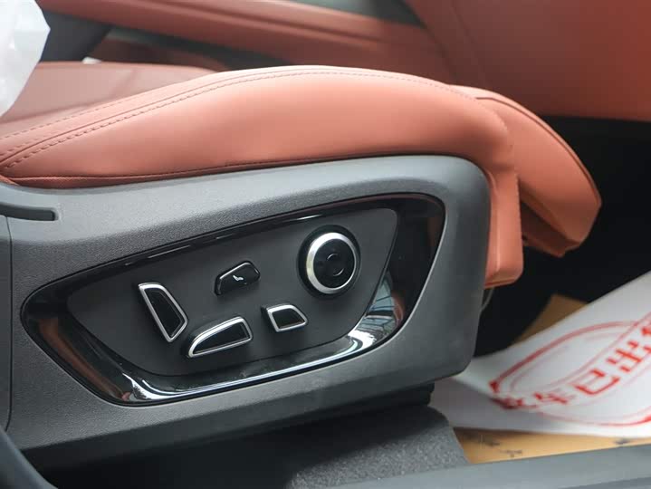 Changan CS75 PLUS 2025 1.5 T — фото 11