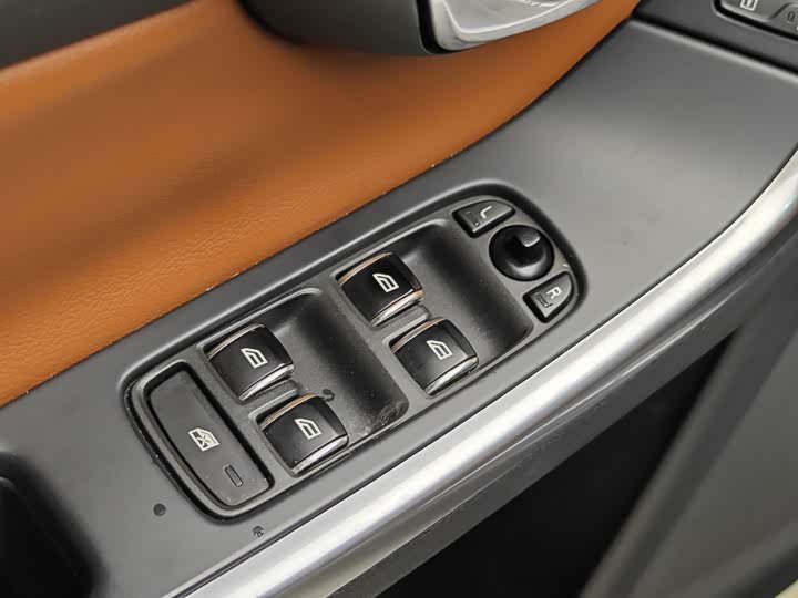 Volvo S60 2018 S 60 L T 4 — фото 9