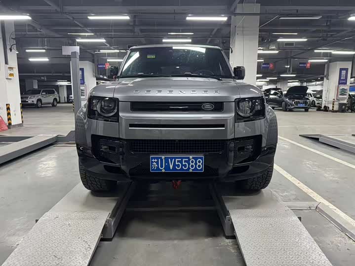 Land Rover Defender — фото 2