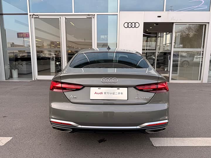 Audi A5 2024 Sportback 40 TFSI — фото 5