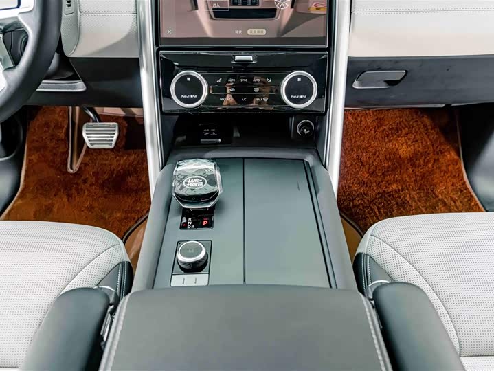 Land Rover Discovery — фото 15