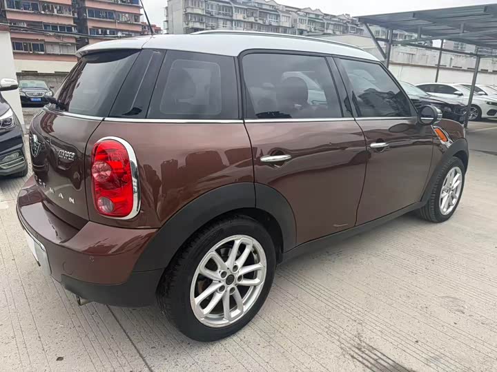 MINI Countryman — фото 12