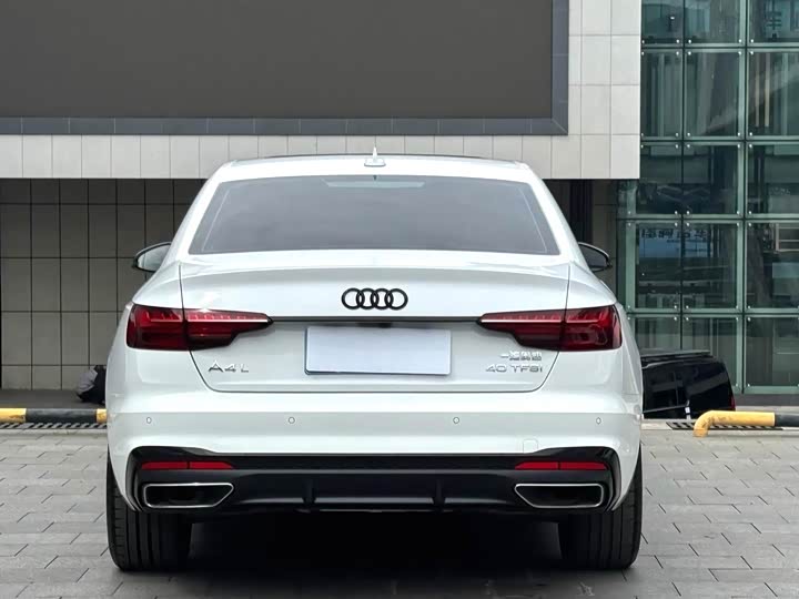 Audi A4L 2024 40 TFSI — фото 9