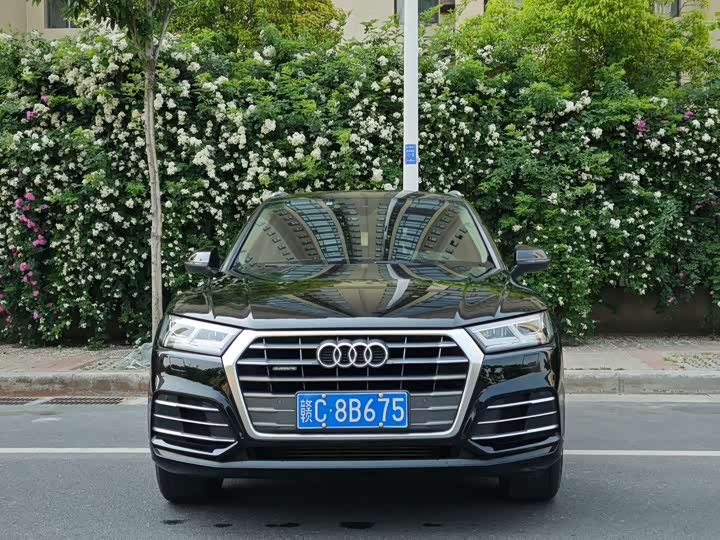 Audi Q5L 2020 40 TFSI — фото 2
