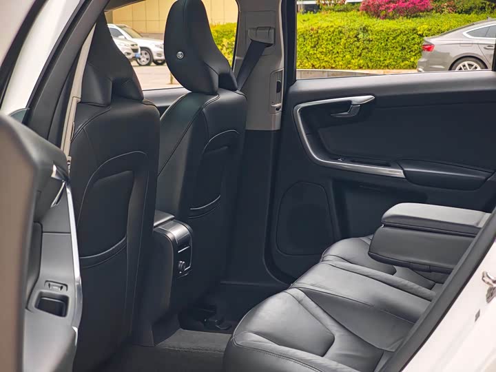 Volvo S60 2019 S 60 L T 5 — фото 18