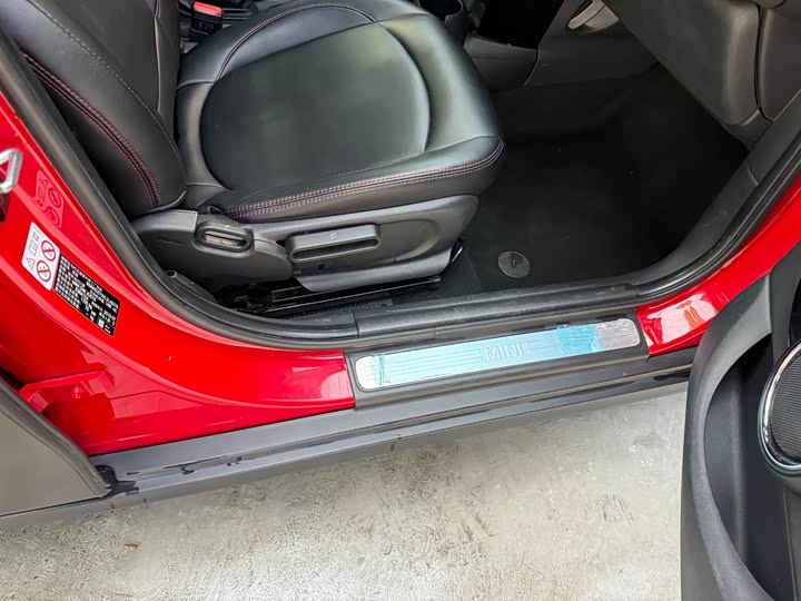 MINI Hatch — фото 14