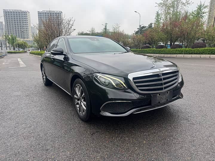 Mercedes-Benz E-Class 2016 E 300 L — фото 3