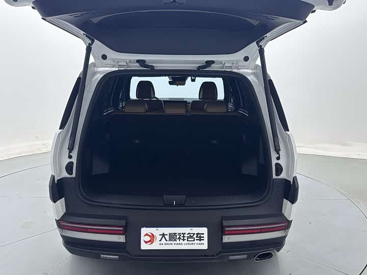 Hyundai Santa Fe — фото 9