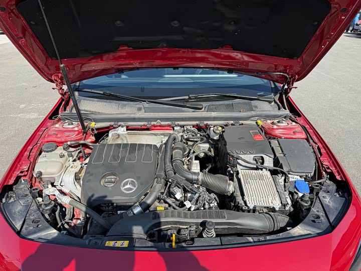 Mercedes-Benz A-Class 2024 A 200 L — фото 37