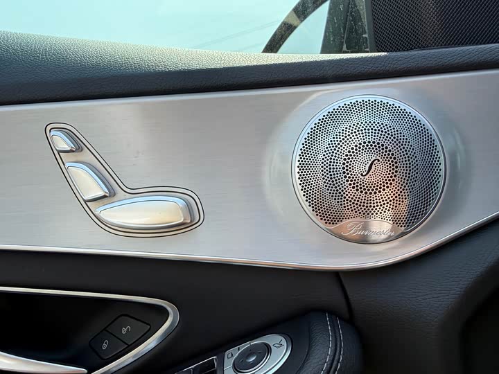 Mercedes-Benz C-Class C 260 — фото 14