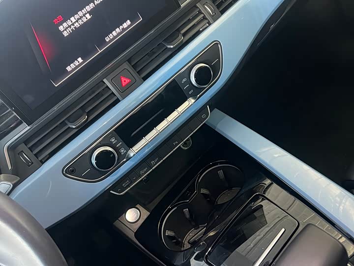 Audi A5 2023 Sportback 40 TFSI — фото 9