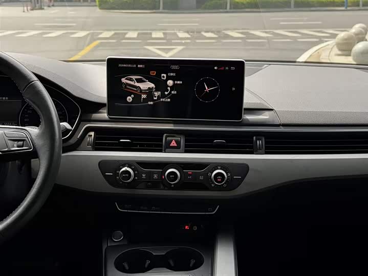 Audi A4L 2017 40 TFSI — фото 5