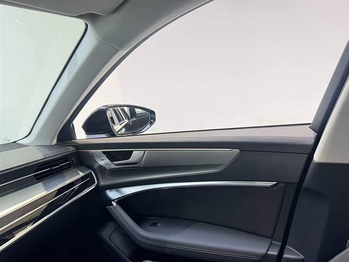 Audi A6 2025 allroad quattro 55 TFSI — фото 13