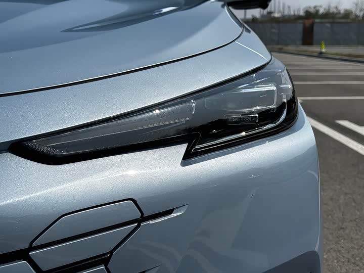 Changan UNI-K 2021 2.0 T Premium — фото 4