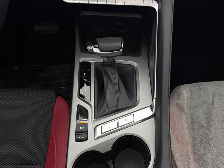 Changan CS35 PLUS 2023 1.4 T DCTLuxury — фото 10