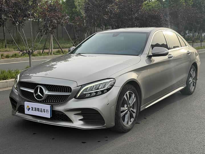 Mercedes-Benz C-Class 2019 C 180 L — фото 1