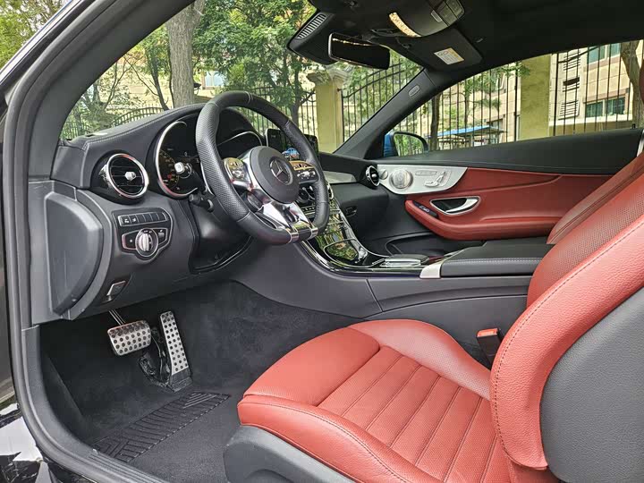 Mercedes-Benz C-Class 2023 AMG C 43 4 MATIC — фото 6