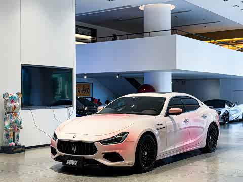 Maserati Ghibli 2023 3.0 T Modena — фото 22