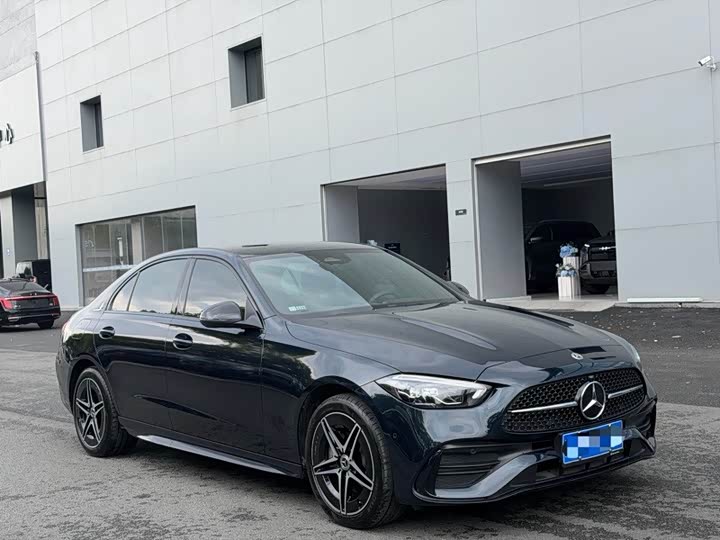 Mercedes-Benz C-Class 2023 C 260 L — фото 1