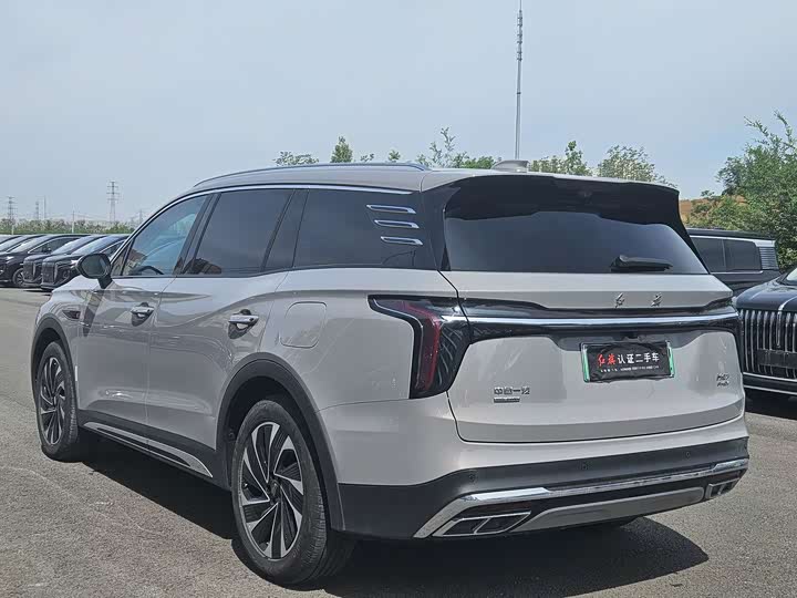 Hongqi HS7 PHEV 2024 2.0 T PHEV 4 WD 6 — фото 7