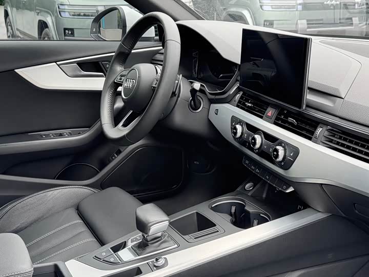 Audi A4L 40 TFSI стиль-динамик — фото 11