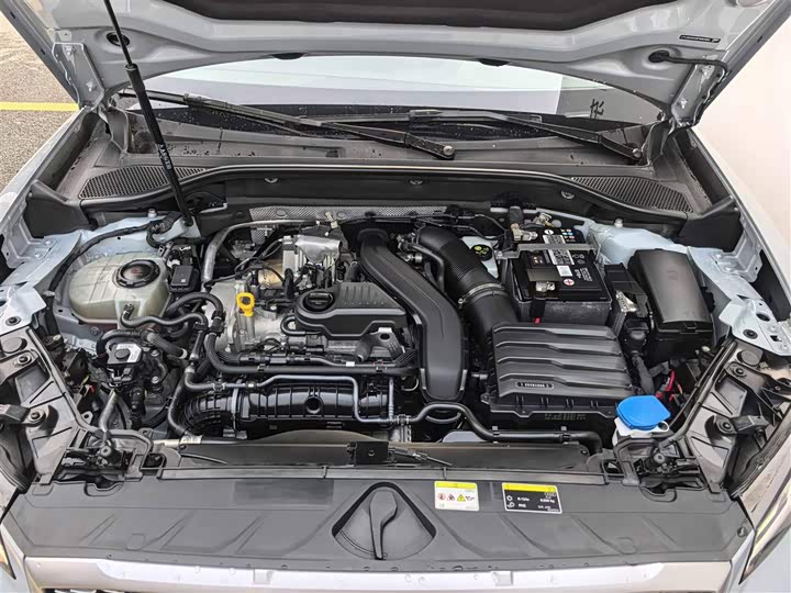 Audi Q2L 2024 35 TFSI — фото 9