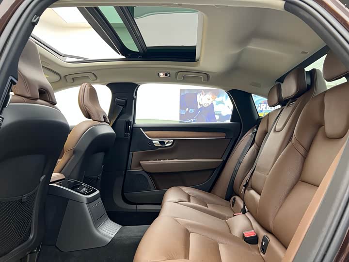 Volvo S90 Hybrid 2020 T 8 E Hybrid — фото 25
