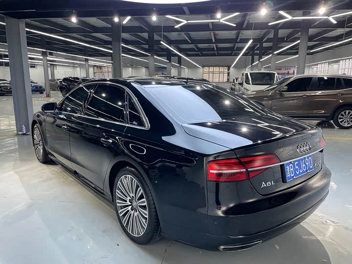 Audi A8 2017 A 8 L 45 TFSI quattro — фото 20