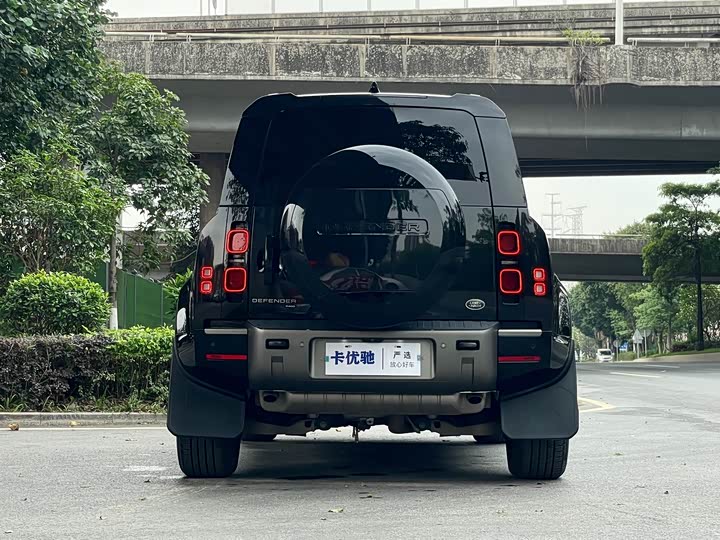 Land Rover Defender — фото 5