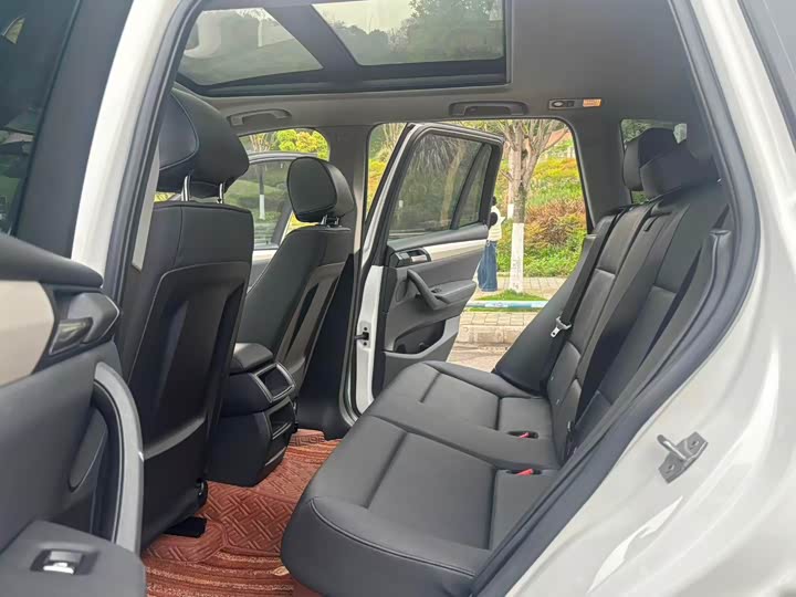 BMW X3 2016 s Drive 20i — фото 7