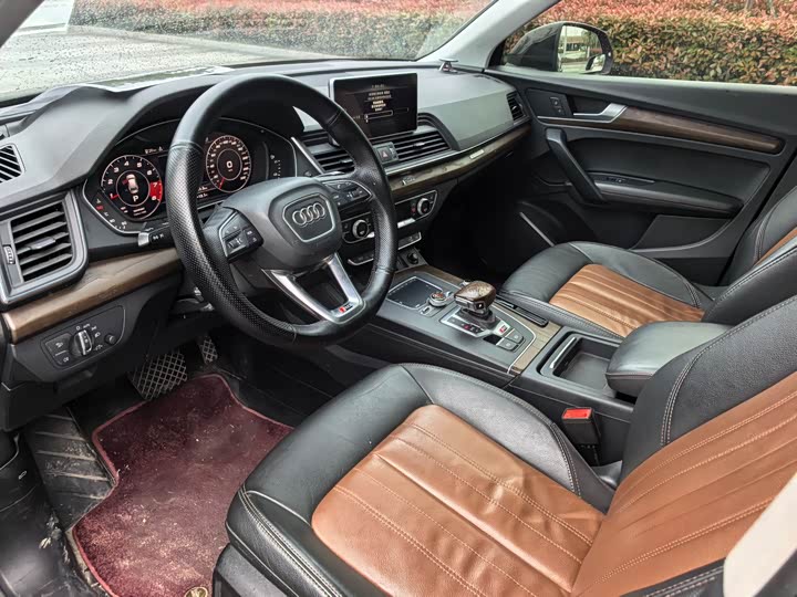 Audi Q5L 2020 40 TFSI — фото 9