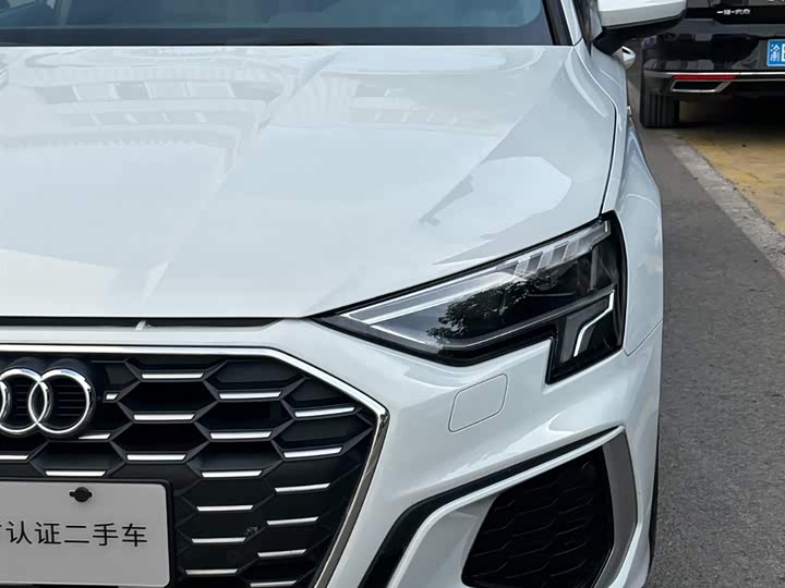 Audi A3 2022 Sportback 35 TFSI Sport — фото 14